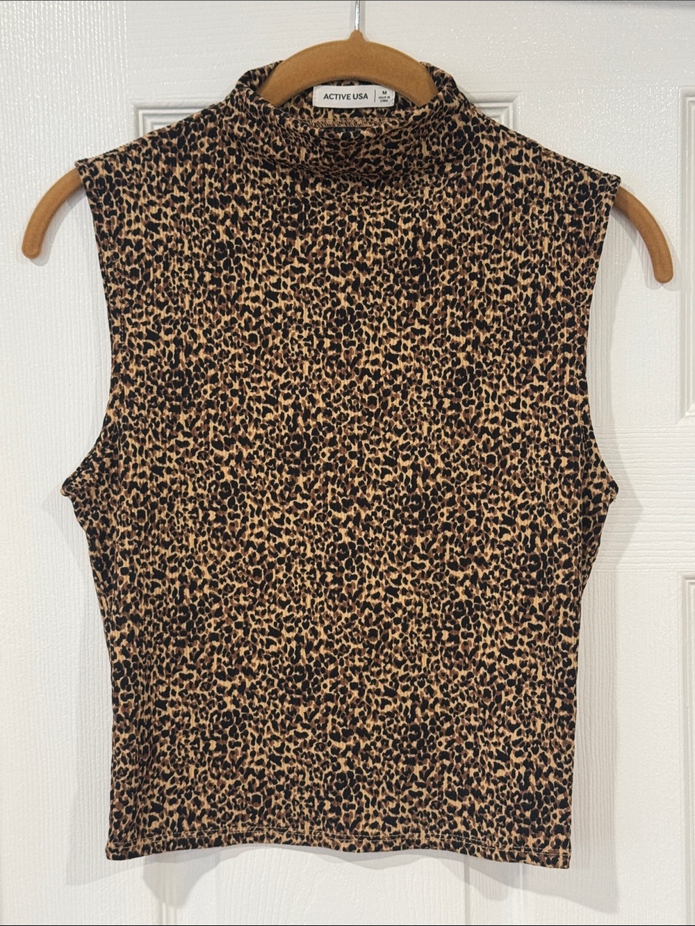 ACTIVE USA Leopard Tank Top